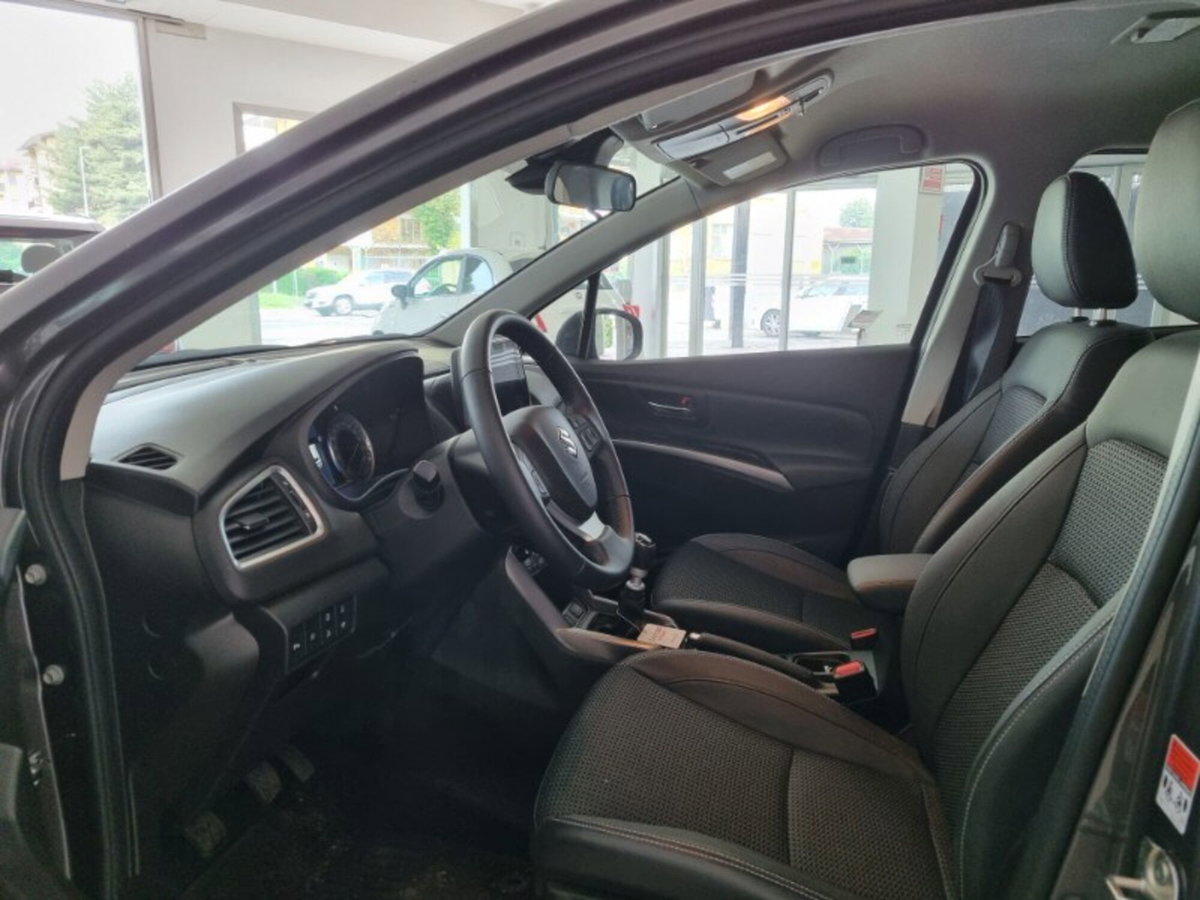 Suzuki S-Cross 1.4 Hybrid 4WD AllGrip A/T Starview (10)