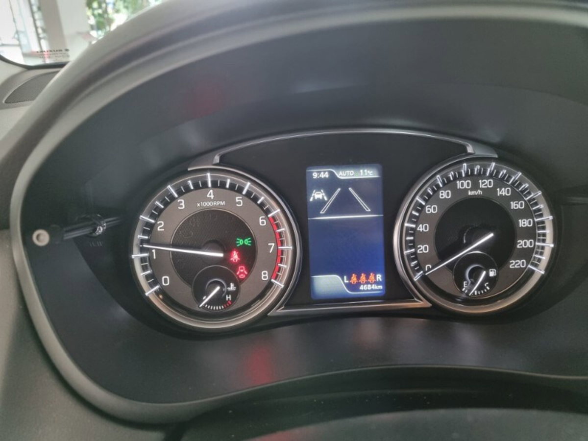 Suzuki S-Cross 1.4 Hybrid 4WD AllGrip A/T Starview (15)