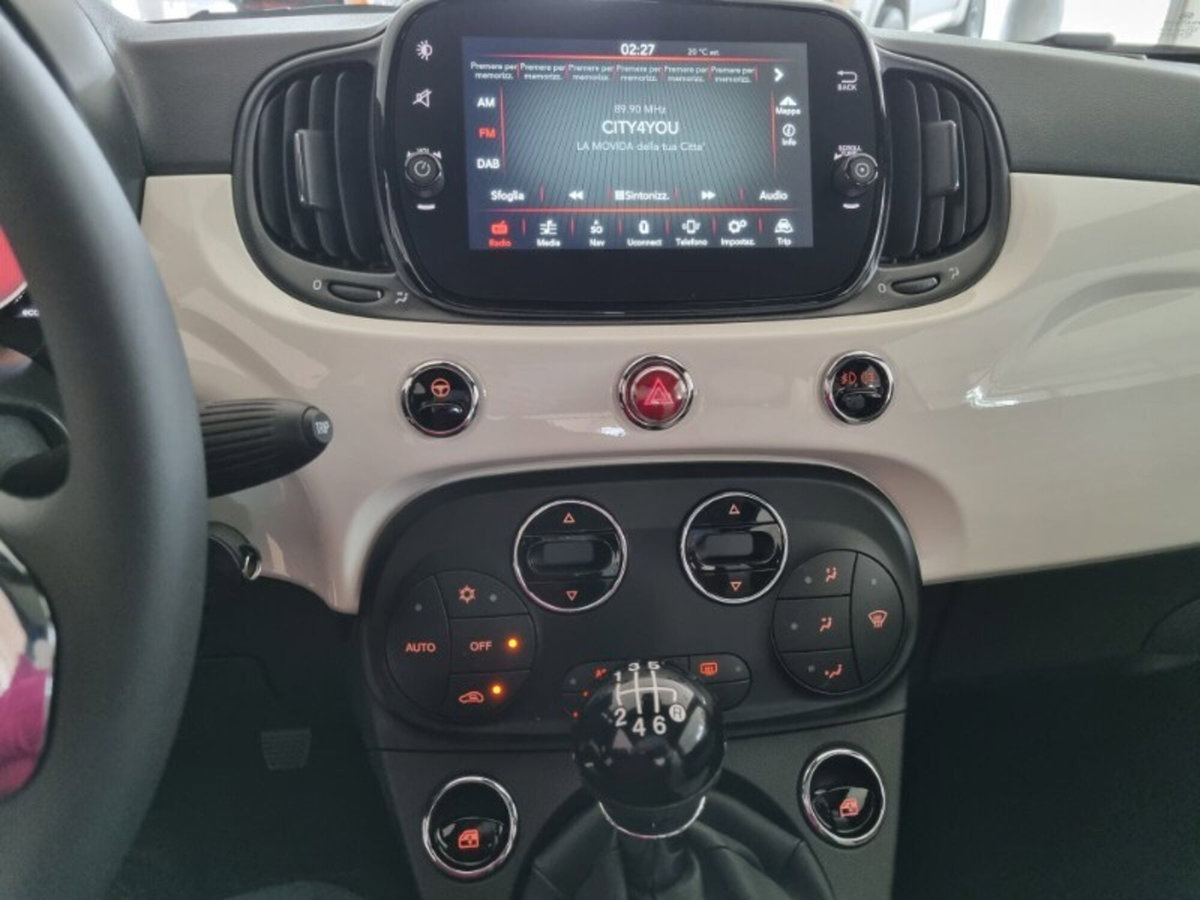 Fiat 500 1.0 Hybrid Dolcevita (14)