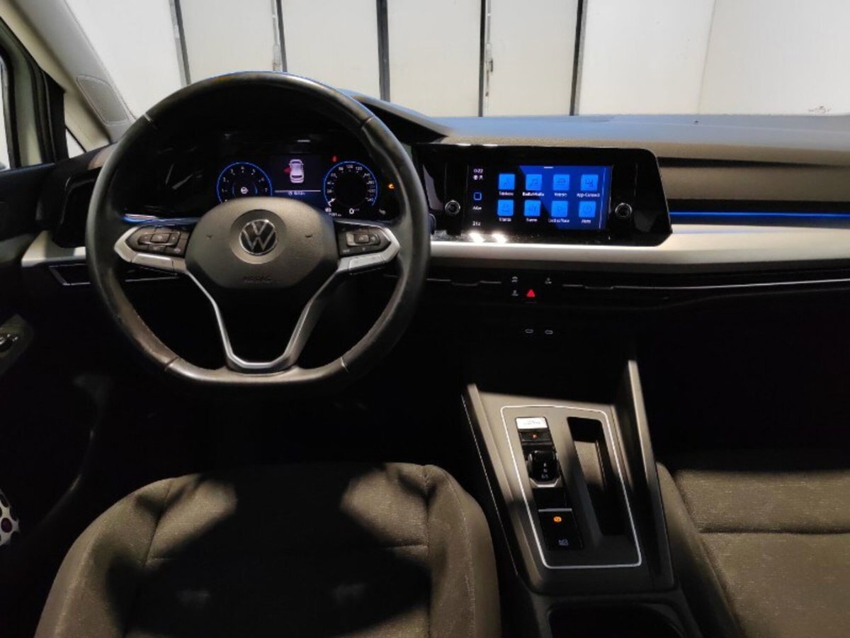 Volkswagen Golf 1.0 eTSI EVO DSG Life (13)