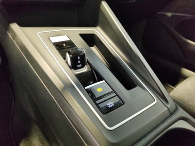 Volkswagen Golf 1.0 eTSI EVO DSG Life (18)