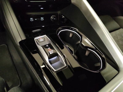 Audi Q5 Sportback 40 2.0 tdi mhev 12V S line Plus quattro s-tronic (17)