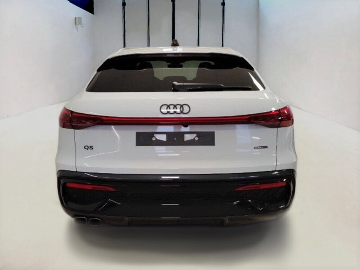 Audi Q5 Sportback 40 2.0 tdi mhev 12V S line Plus quattro s-tronic (5)