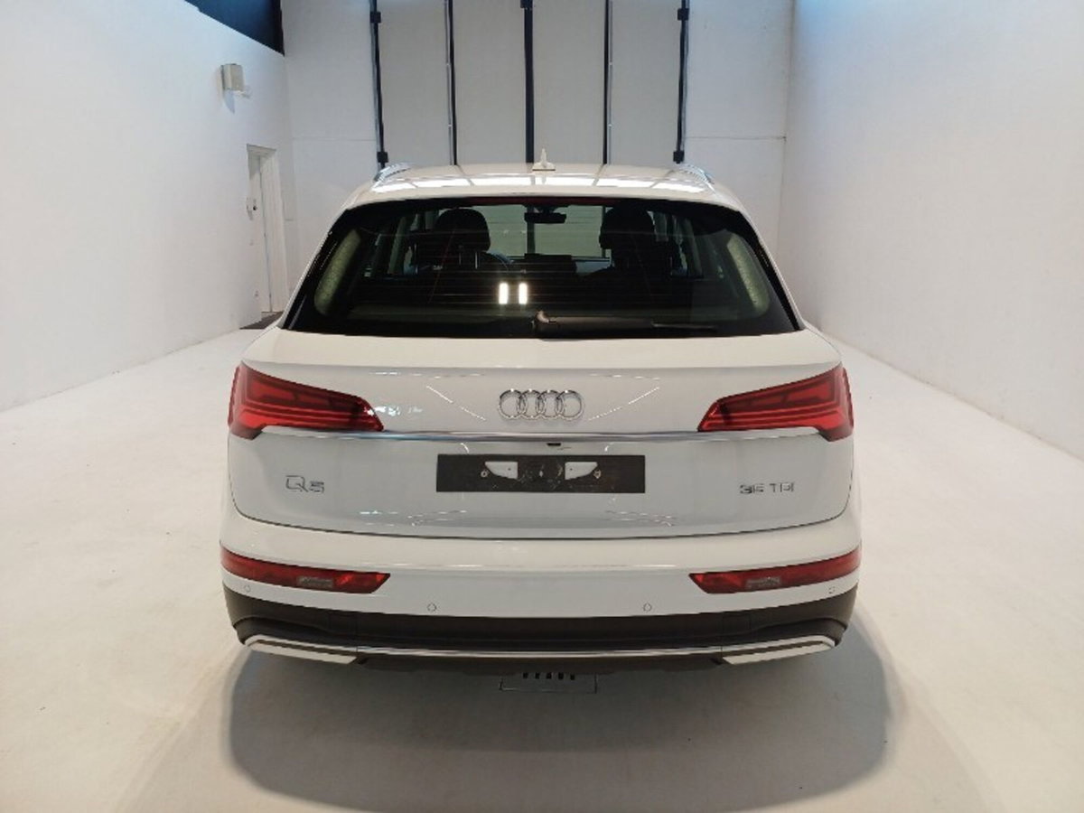Audi Q5 35 TDI S tronic Business Advanced (5)