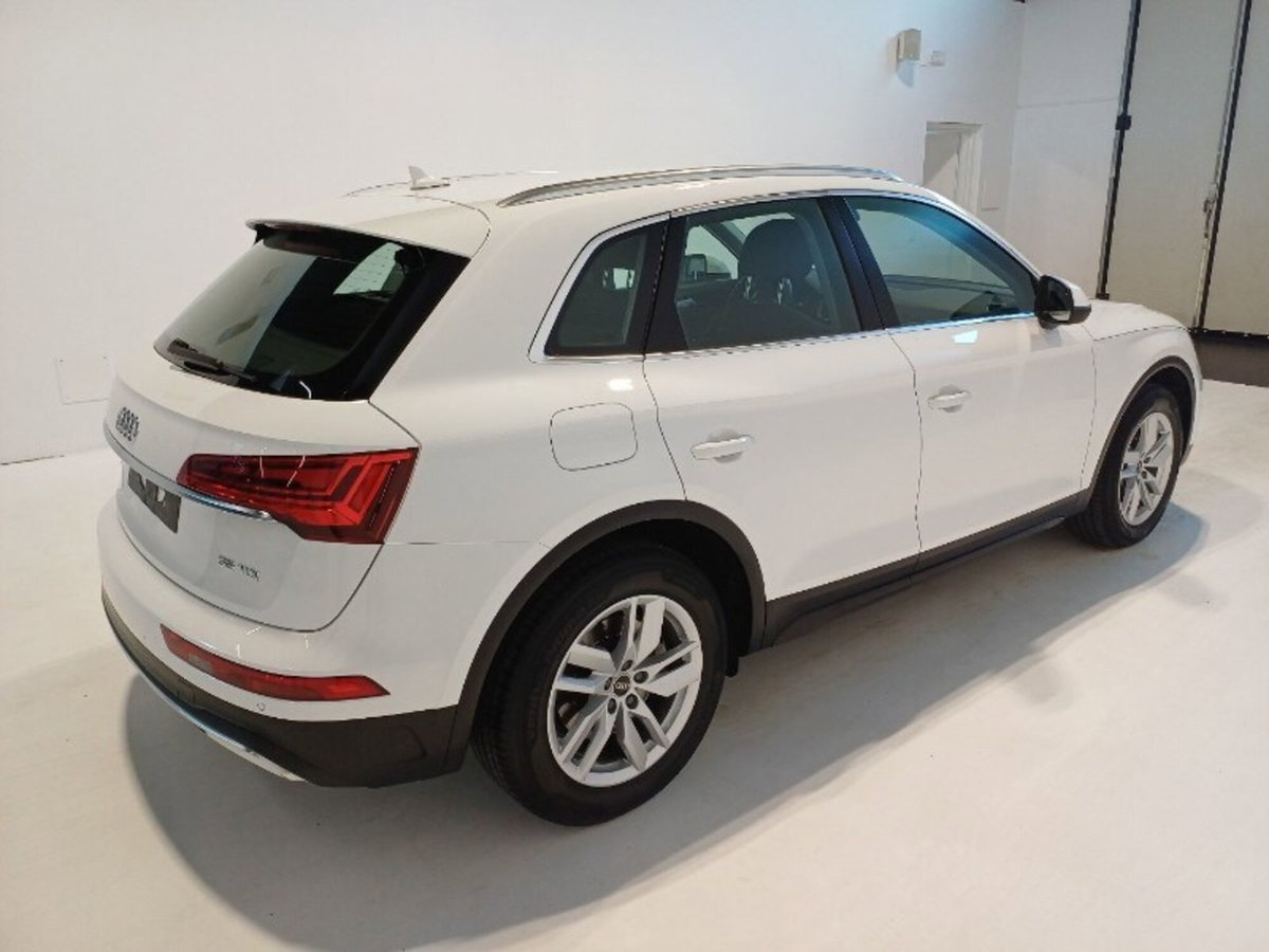 Audi Q5 35 TDI S tronic Business Advanced (6)