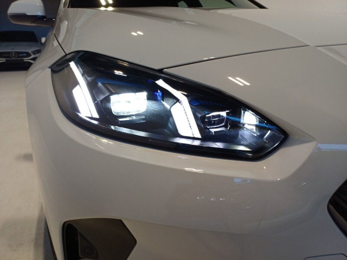 BMW Serie 1 118d MSport Pro auto (10)