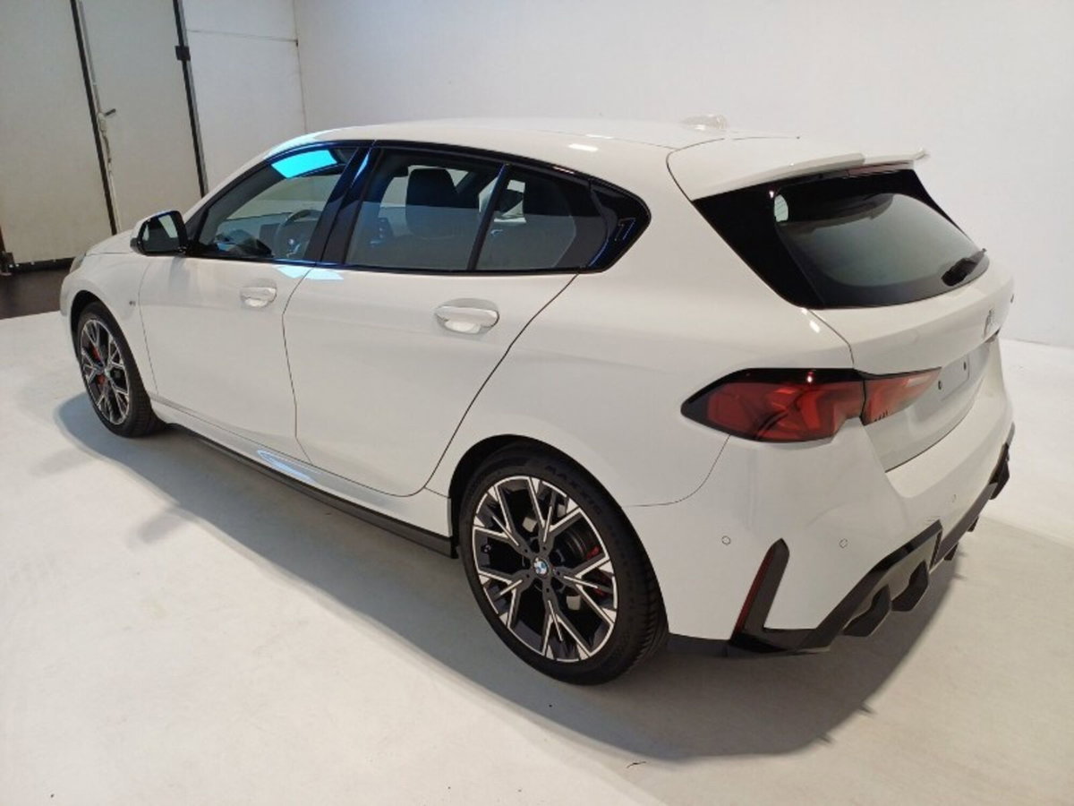 BMW Serie 1 118d MSport Pro auto (4)