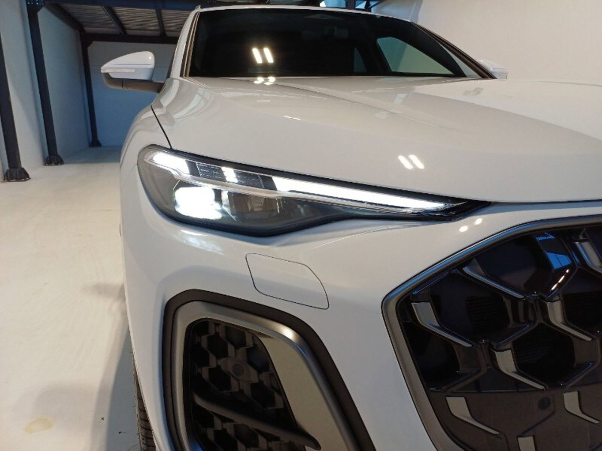 Audi Q5 40 2.0 tdi mhev 12V S line quattro s-tronic (11)
