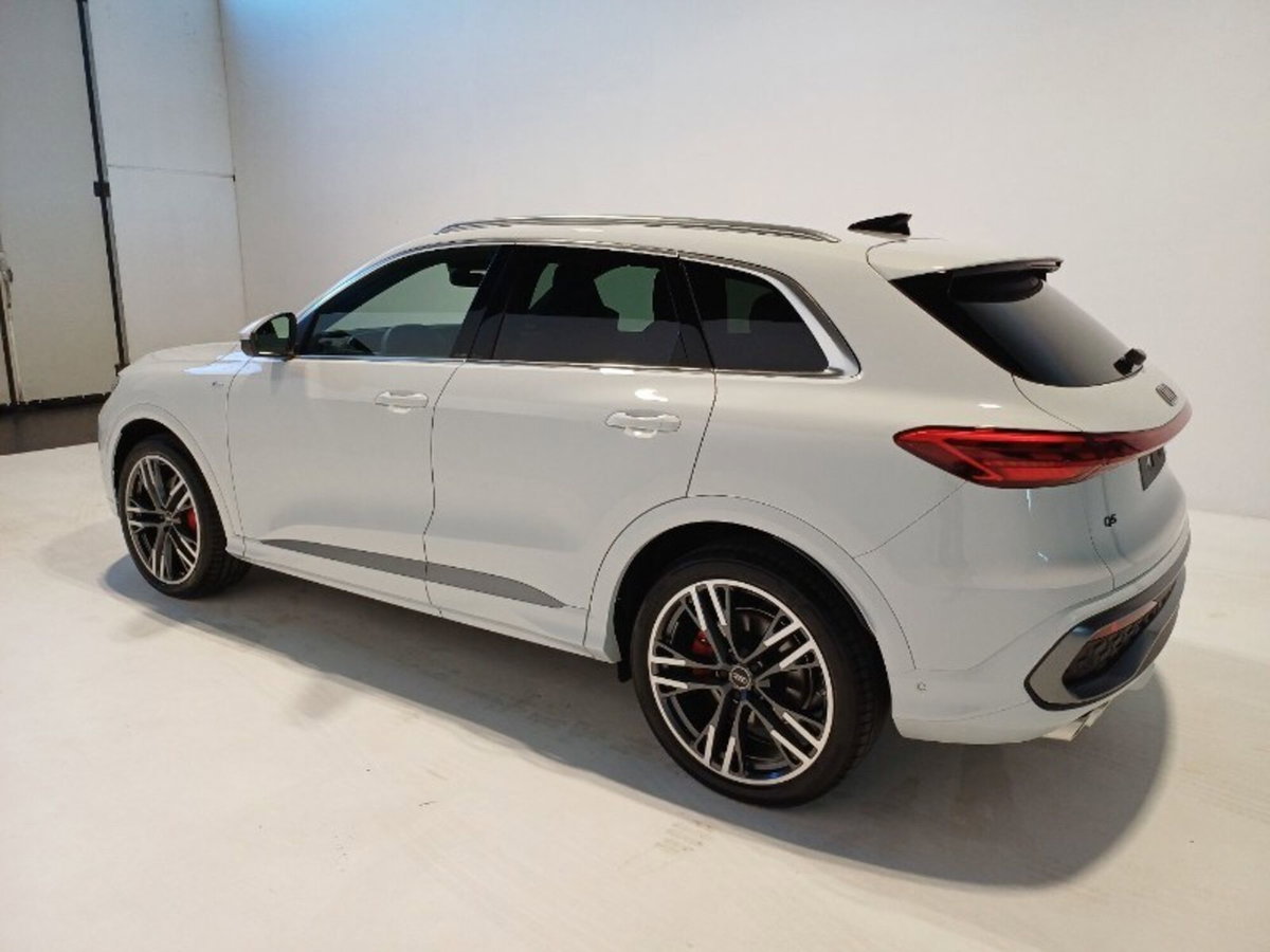 Audi Q5 40 2.0 tdi mhev 12V S line quattro s-tronic (4)