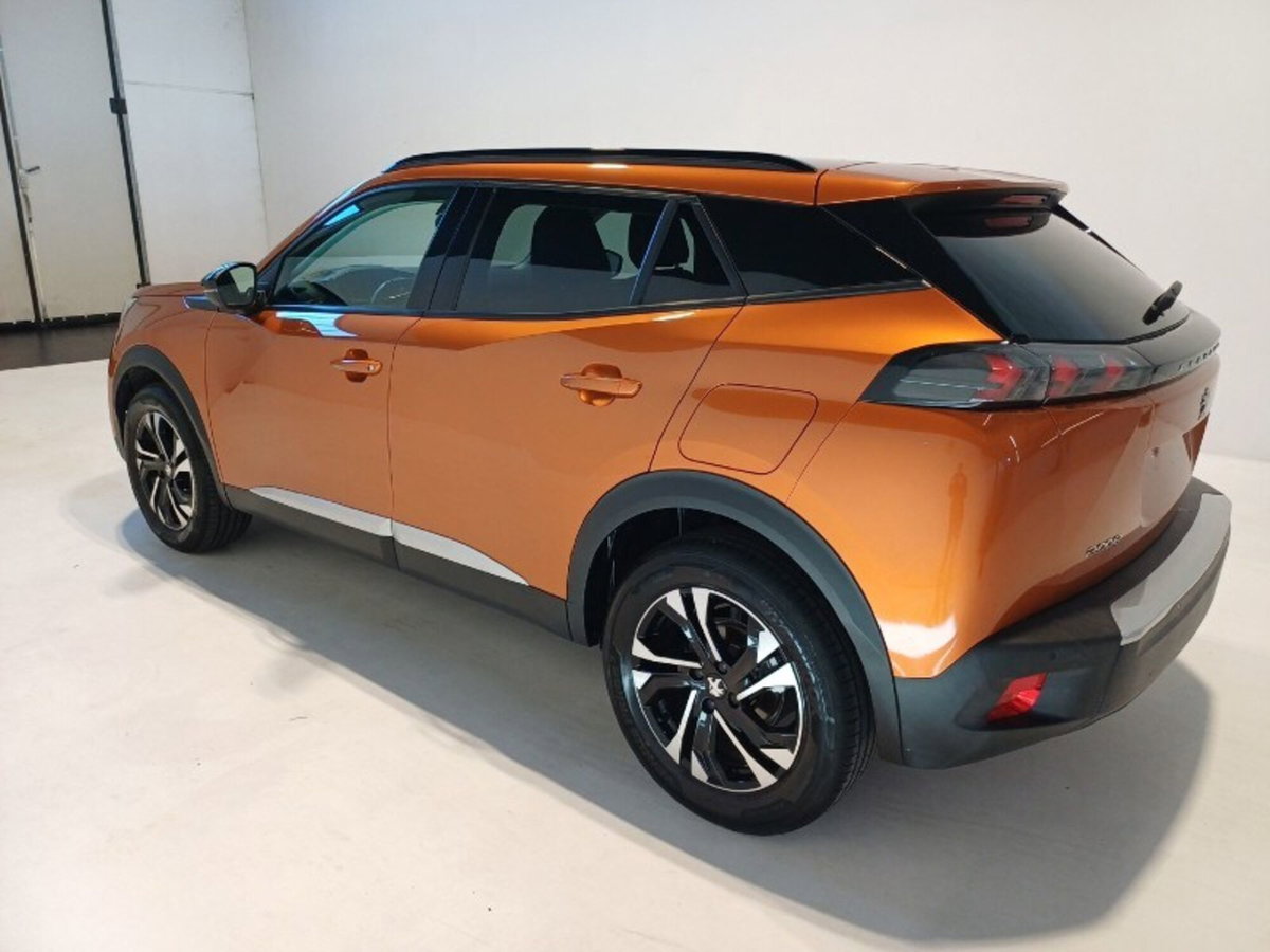 Peugeot 2008 BlueHDi 110 S&S Allure Pack (4)