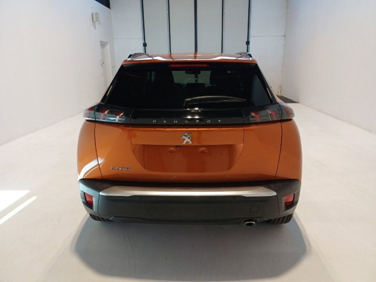 Peugeot 2008 BlueHDi 110 S&S Allure Pack (5)