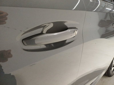 Peugeot 208 PureTech 100 Stop&Start 5 porte Allure (13)