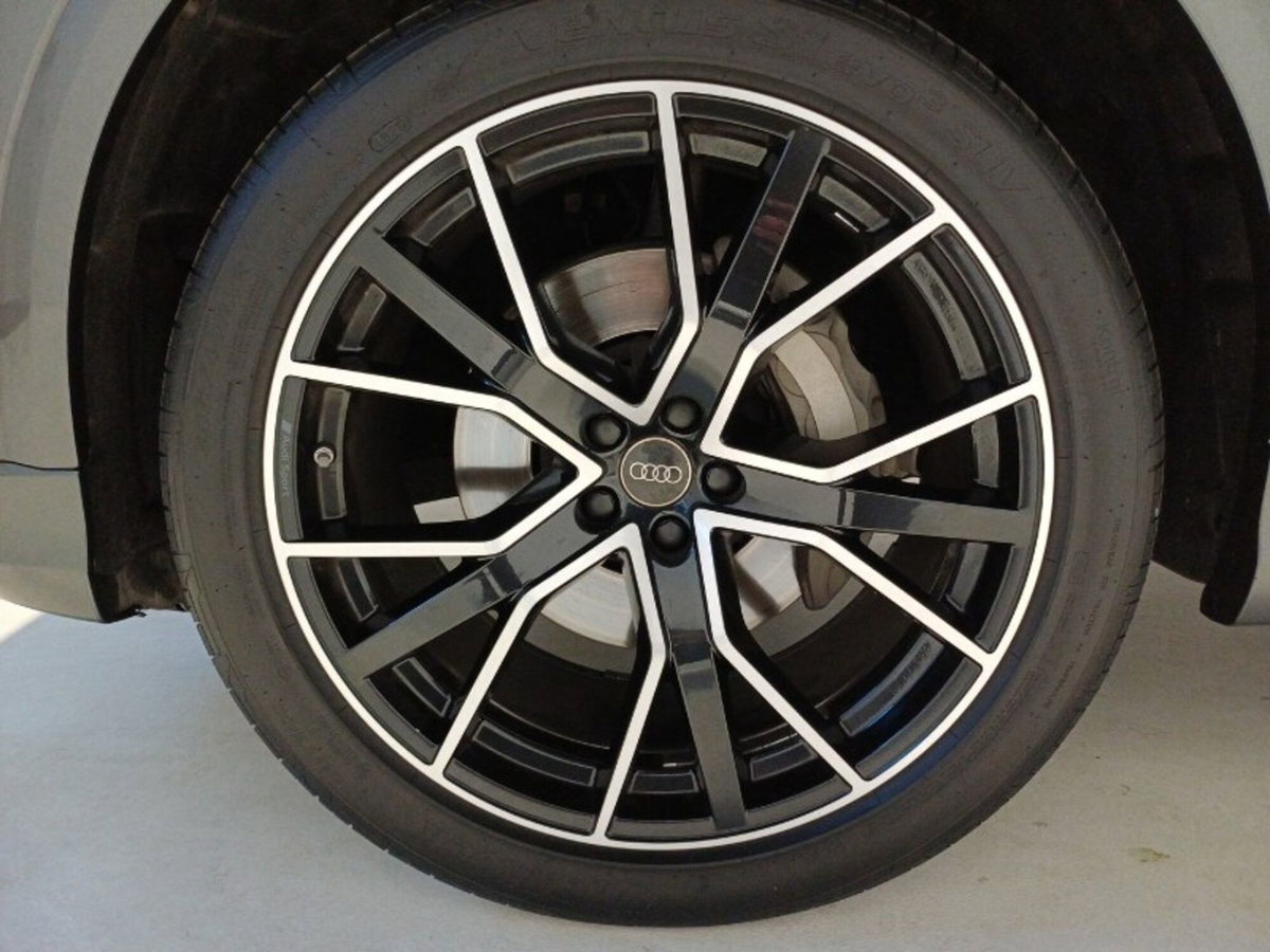 Audi Q8 3.0 tdi mhev S line edition quattro 286cv tiptronic (8)