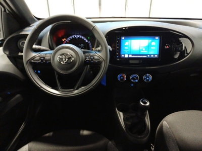 Toyota Aygo X 1.0 VVT-i 72 CV 5 porte Limited Air (12)