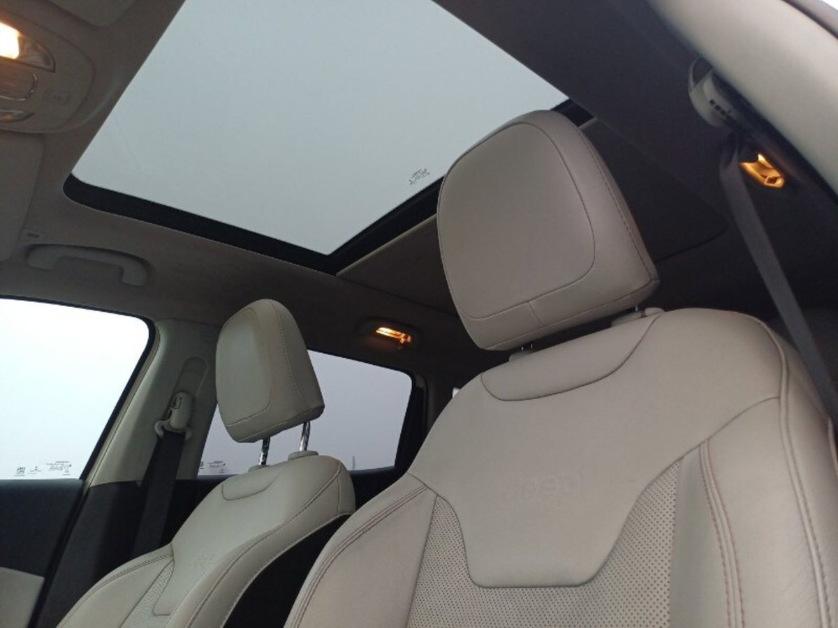 Jeep Compass 1.6 Multijet II 2WD Limited (12)