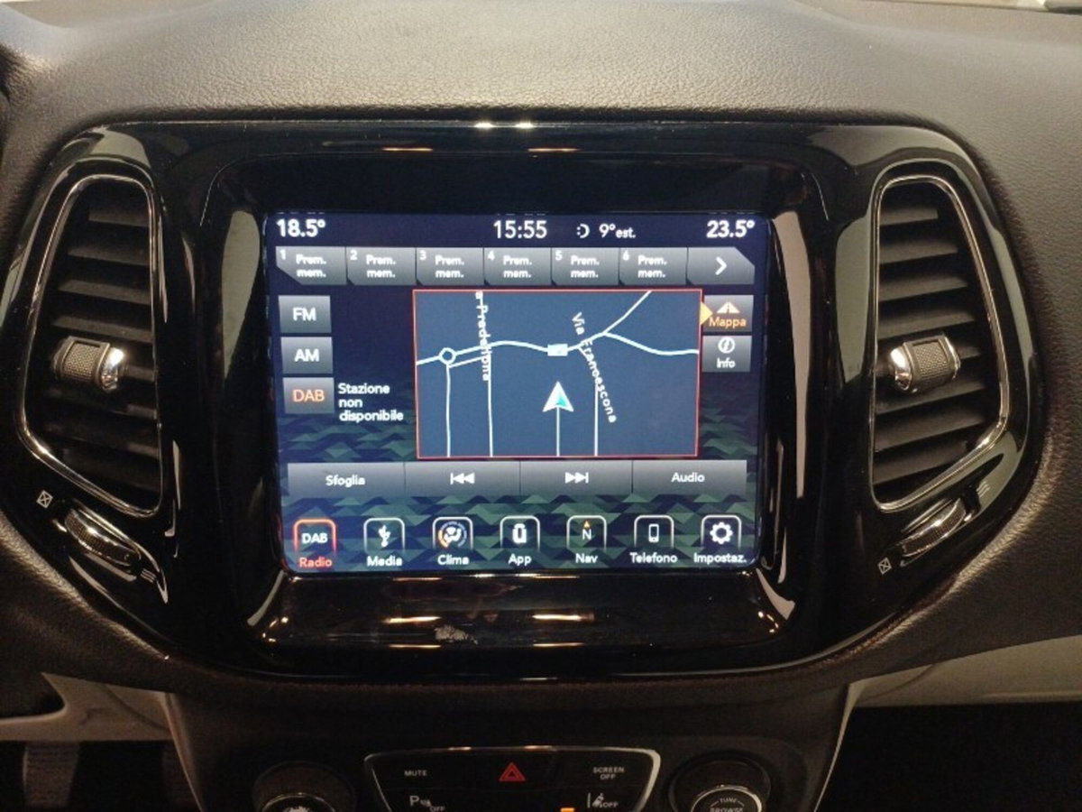 Jeep Compass 1.6 Multijet II 2WD Limited (16)