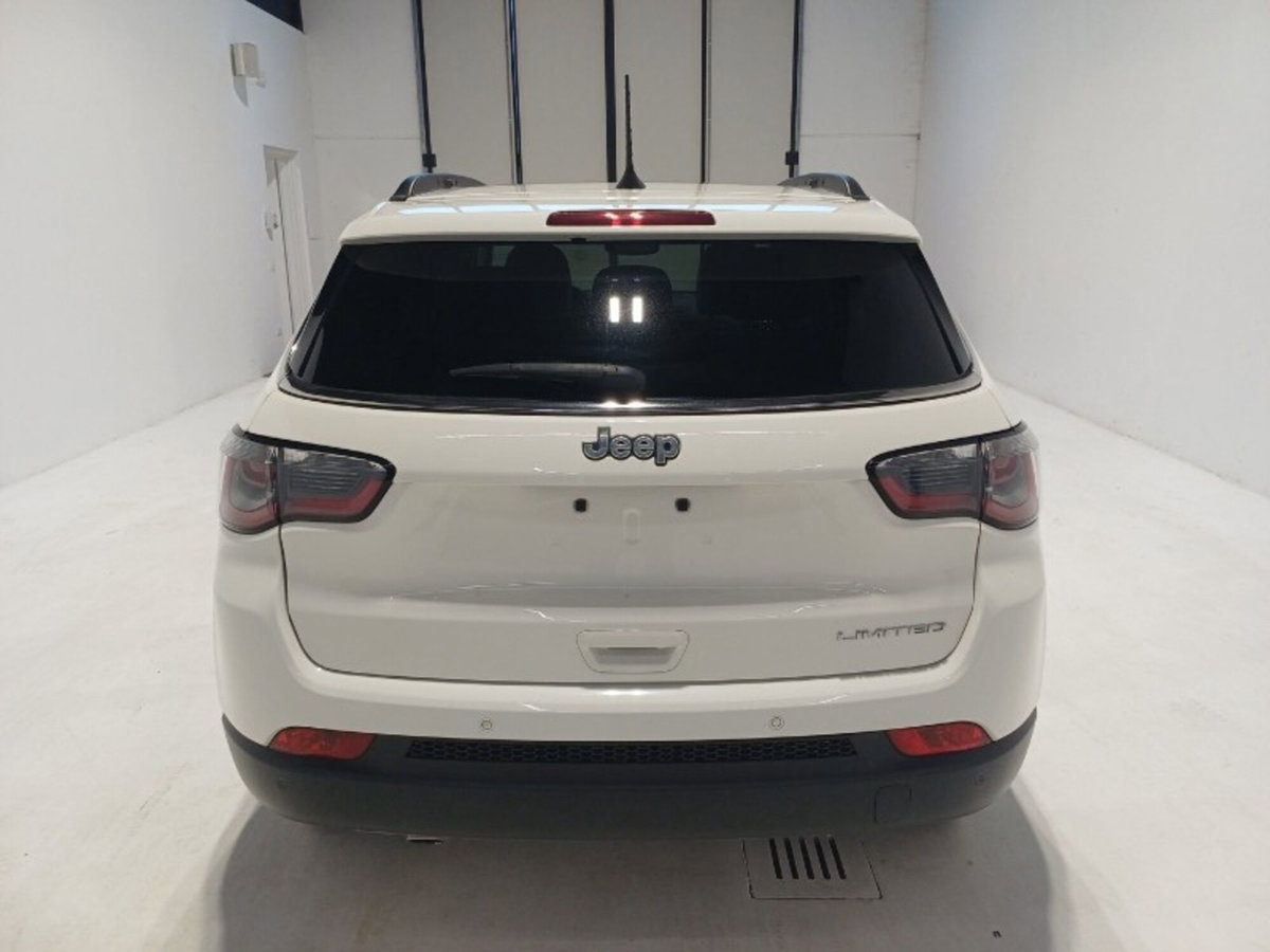 Jeep Compass 1.6 Multijet II 2WD Limited (5)