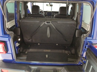 Jeep Wrangler 2.2 Mjt II Sahara (13)