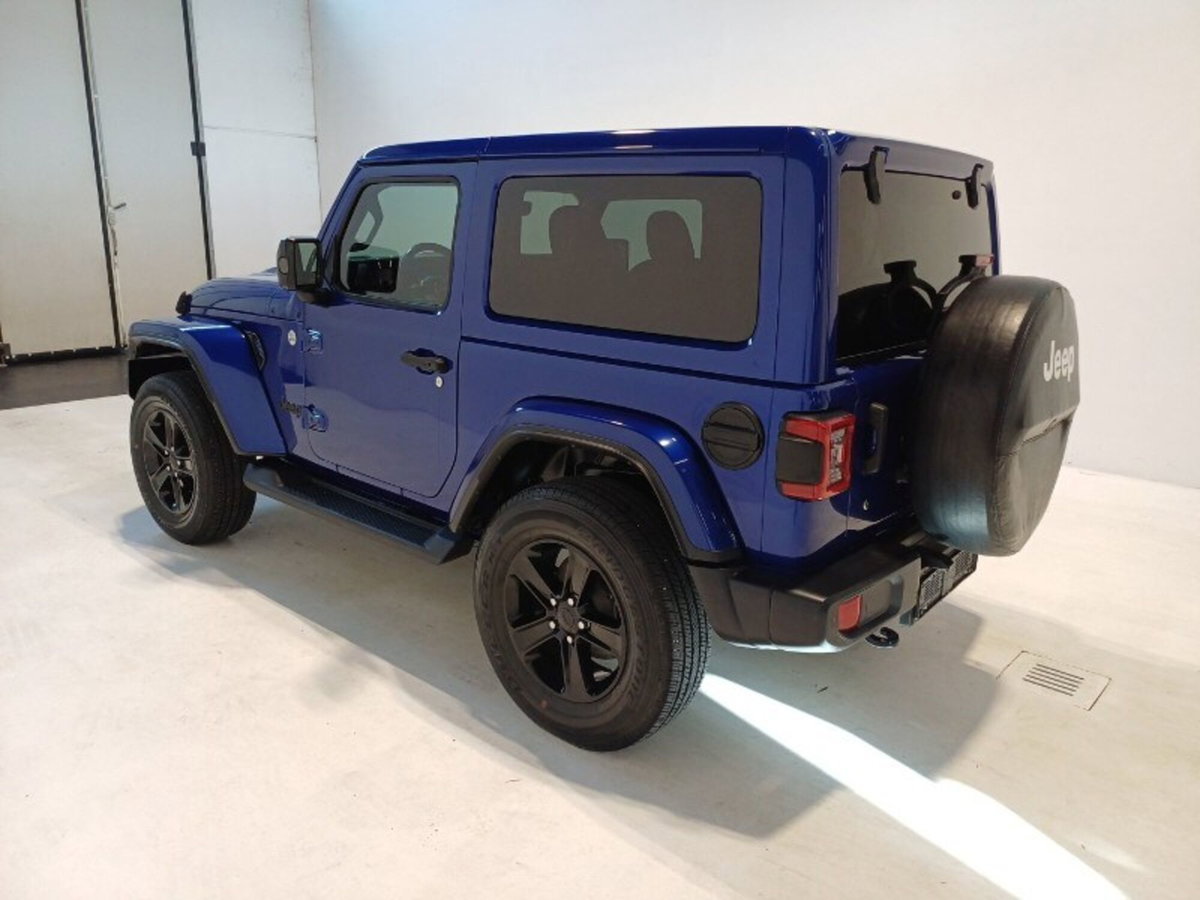 Jeep Wrangler 2.2 Mjt II Sahara (4)