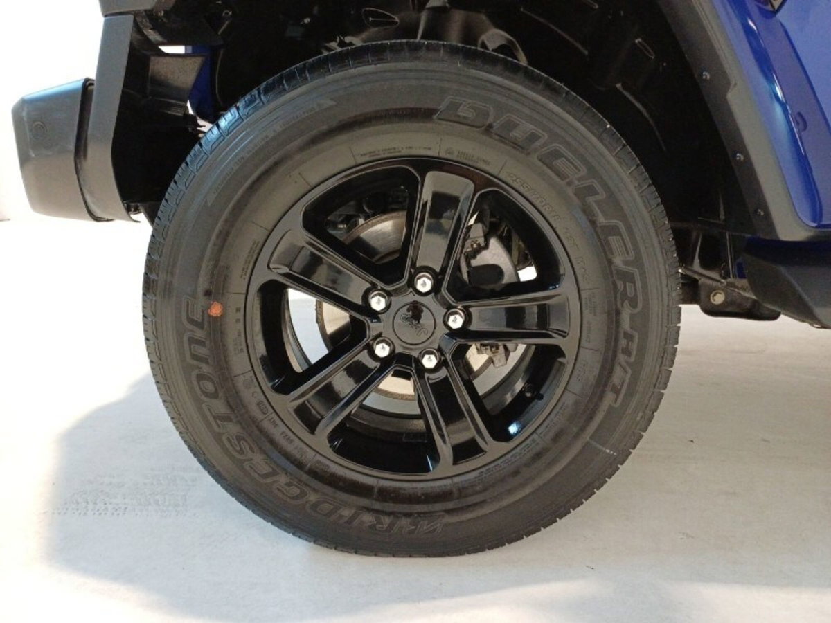 Jeep Wrangler 2.2 Mjt II Sahara (7)