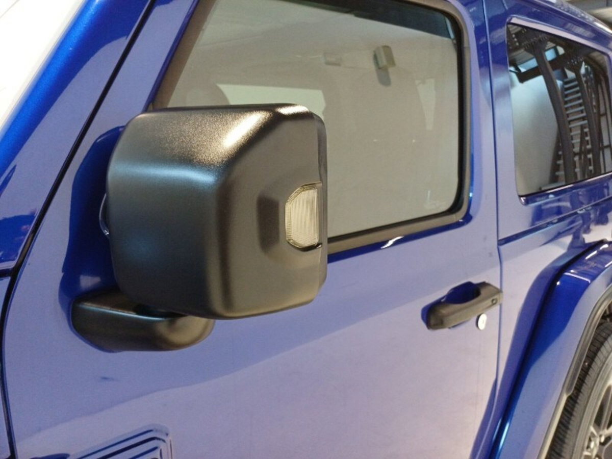 Jeep Wrangler 2.2 Mjt II Sahara (9)