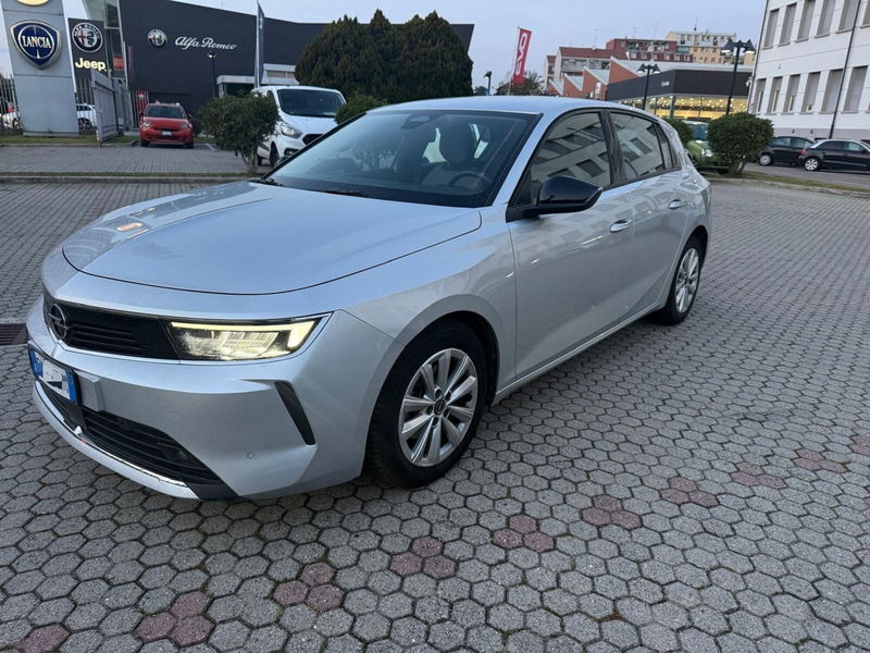 Opel Astra 1.2 Turbo 110 CV Elegance