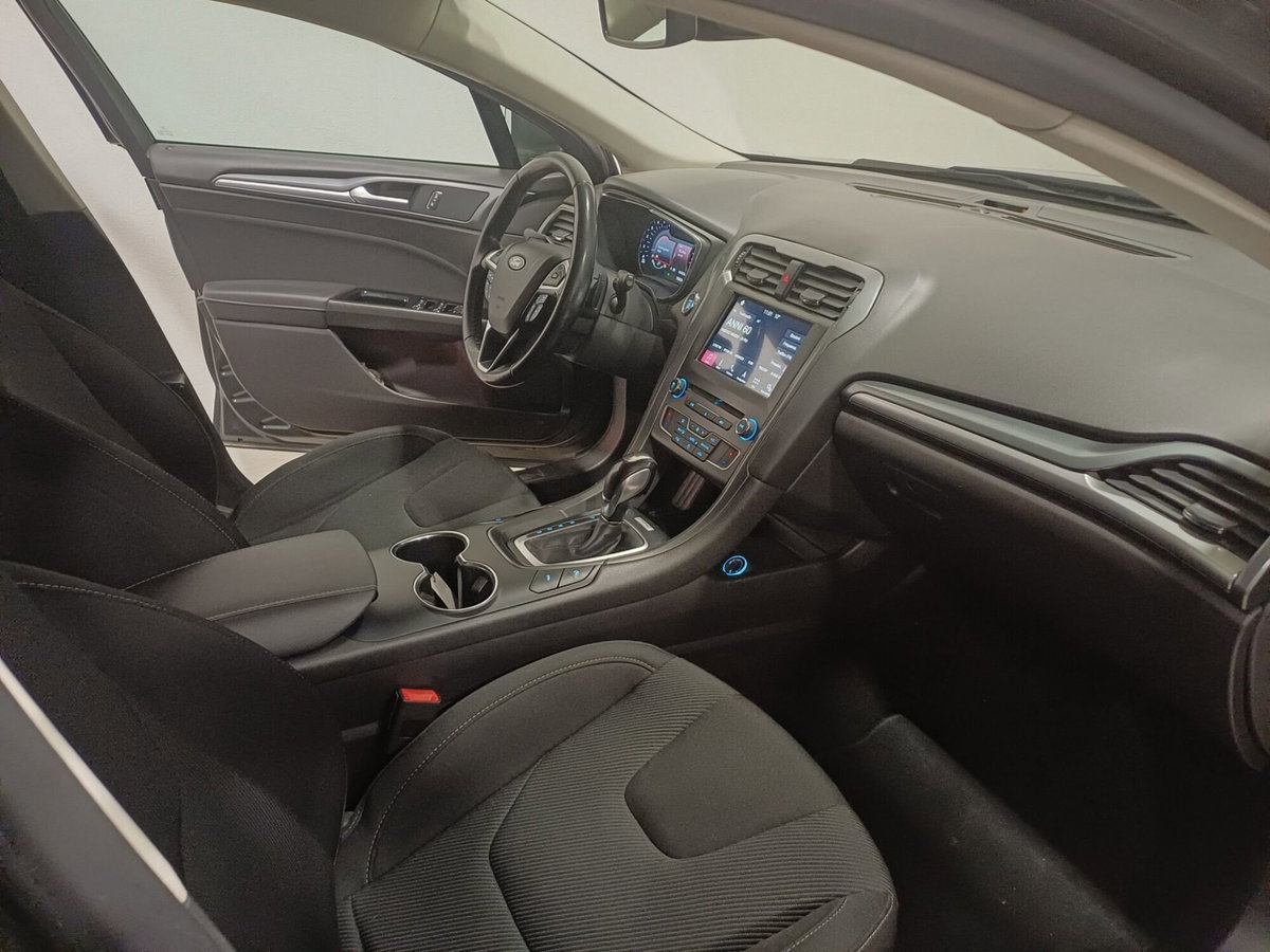 Ford Mondeo Station Wagon 2.0 EcoBlue 150 CV S&S aut. SW Titanium Business (16)