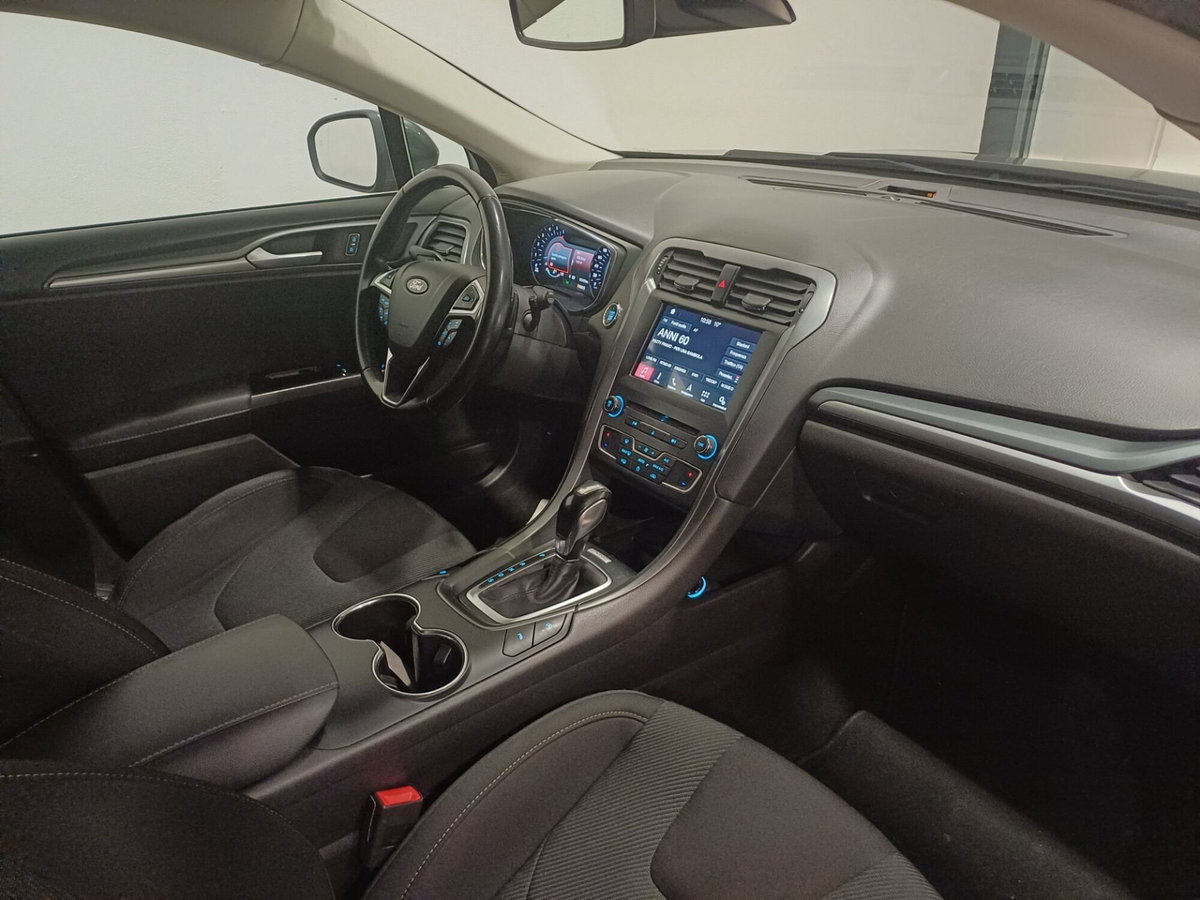 Ford Mondeo Station Wagon 2.0 EcoBlue 150 CV S&S aut. SW Titanium Business (19)