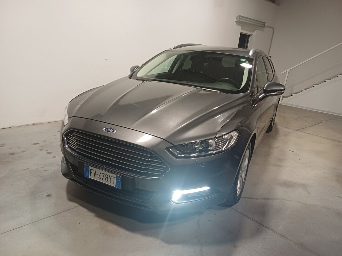 Ford Mondeo Station Wagon 2.0 EcoBlue 150 CV S&S aut. SW Titanium Business (2)