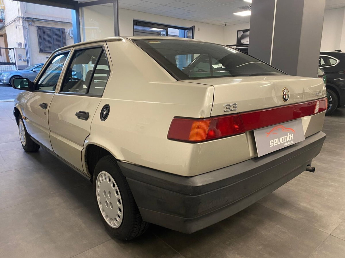 Alfa Romeo 33 1.3 (4)