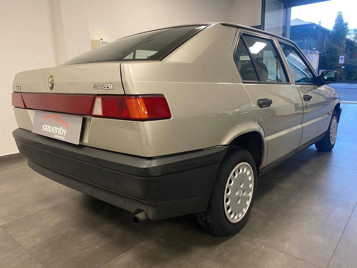Alfa Romeo 33 1.3 (6)