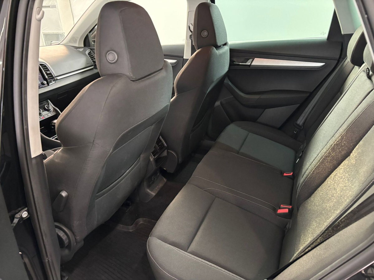 Skoda Karoq 2.0 TDI EVO SCR 115 CV DSG Style (20)