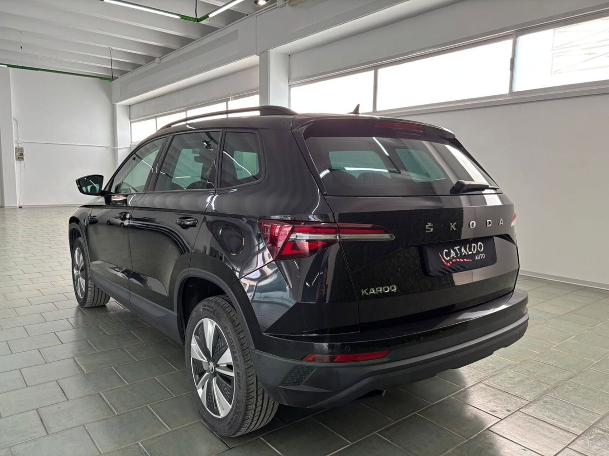 Skoda Karoq 2.0 TDI EVO SCR 115 CV DSG Style (3)
