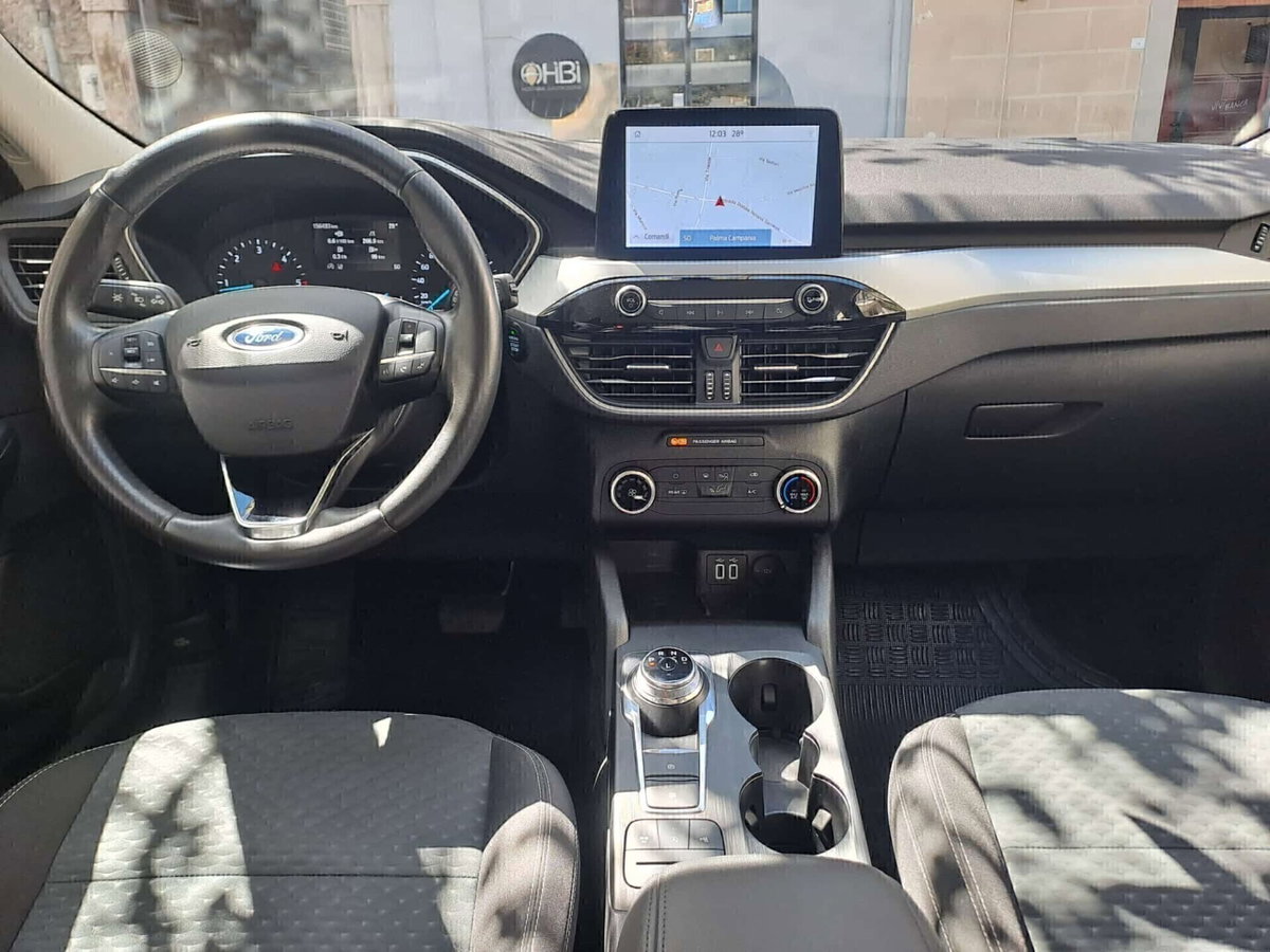 Ford Kuga 1.5 EcoBlue 120 CV 2WD Titanium (9)