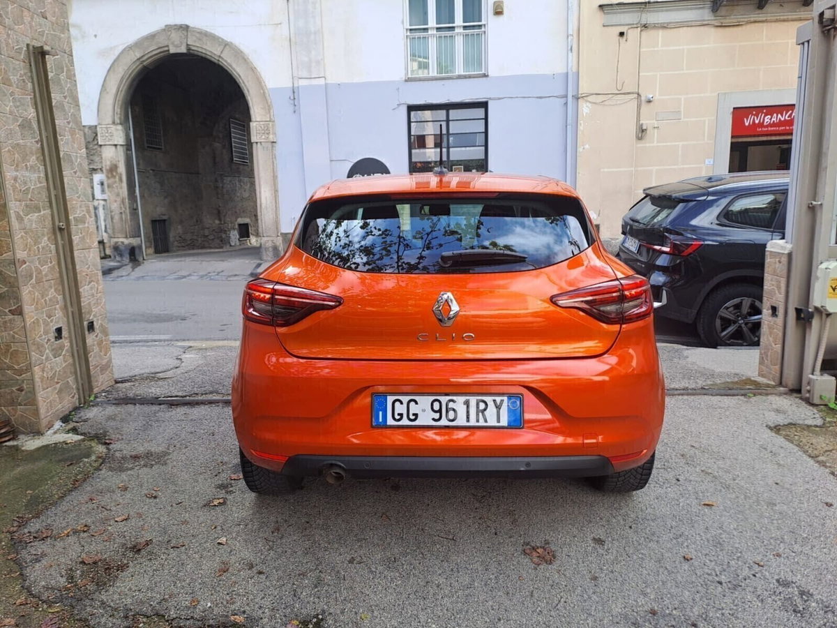 Renault Clio TCe 90 CV 5 porte Zen (12)