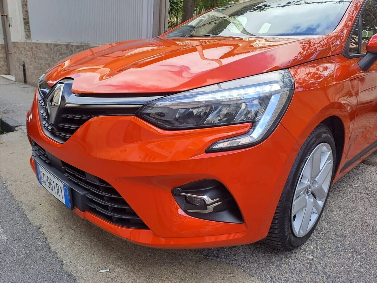 Renault Clio TCe 90 CV 5 porte Zen (6)
