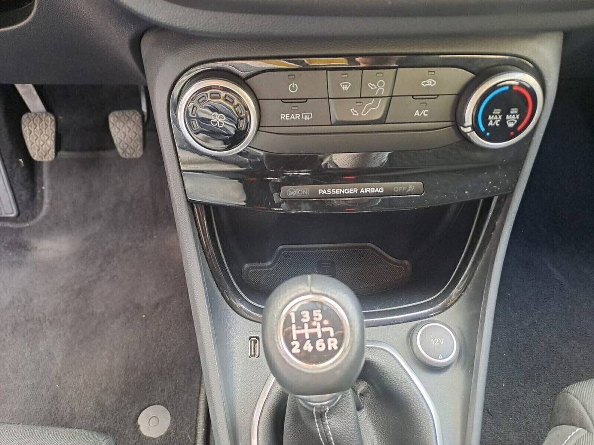 Ford Puma 1.0 EcoBoost Hybrid 125 CV S&S aut. Titanium Design (4)