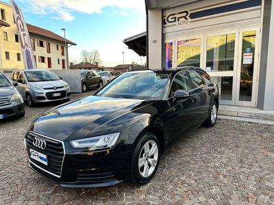 Audi A4 Avant 35 TDI S tronic Business Sport usata