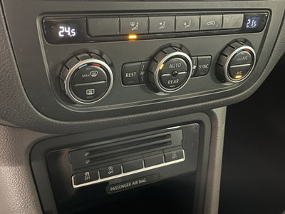 Volkswagen Sharan 2.0 TDI DSG Highline BlueMotion Technology (18)