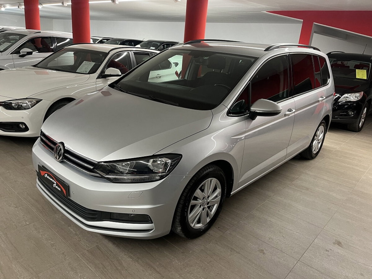 Volkswagen Touran 2.0 TDI 115 CV DSG Business BlueMotion Technology