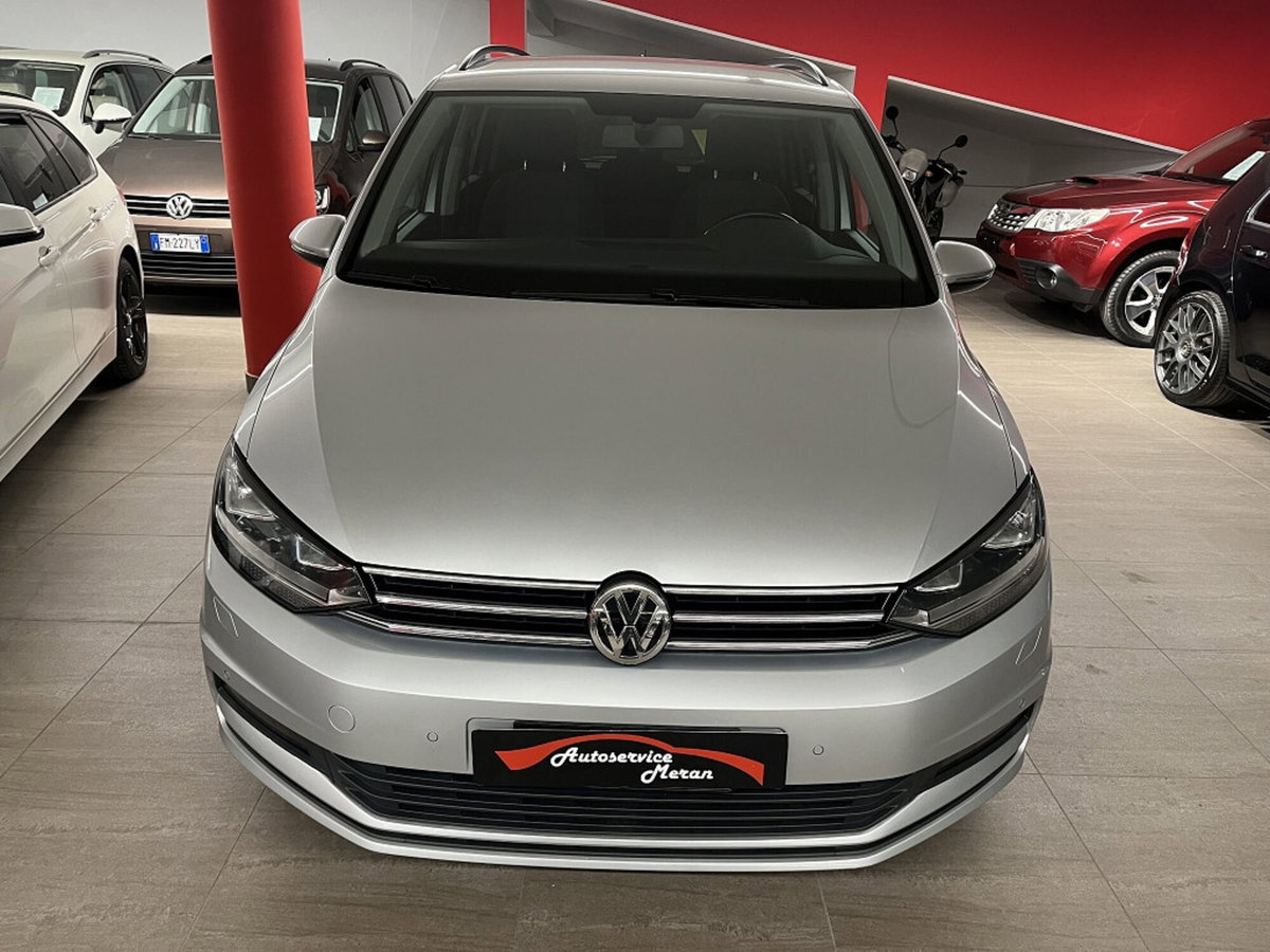Volkswagen Touran 2.0 TDI 115 CV DSG Business BlueMotion Technology (2)
