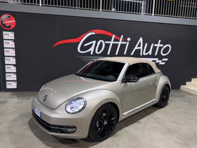 Volkswagen Maggiolino Cabrio 2.0 TDI Sport (2)