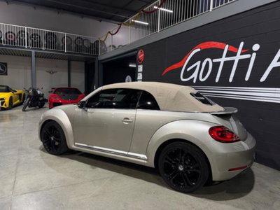 Volkswagen Maggiolino Cabrio 2.0 TDI Sport (3)