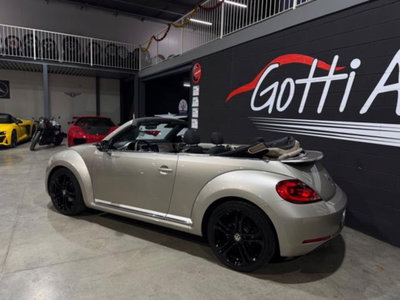Volkswagen Maggiolino Cabrio 2.0 TDI Sport (6)