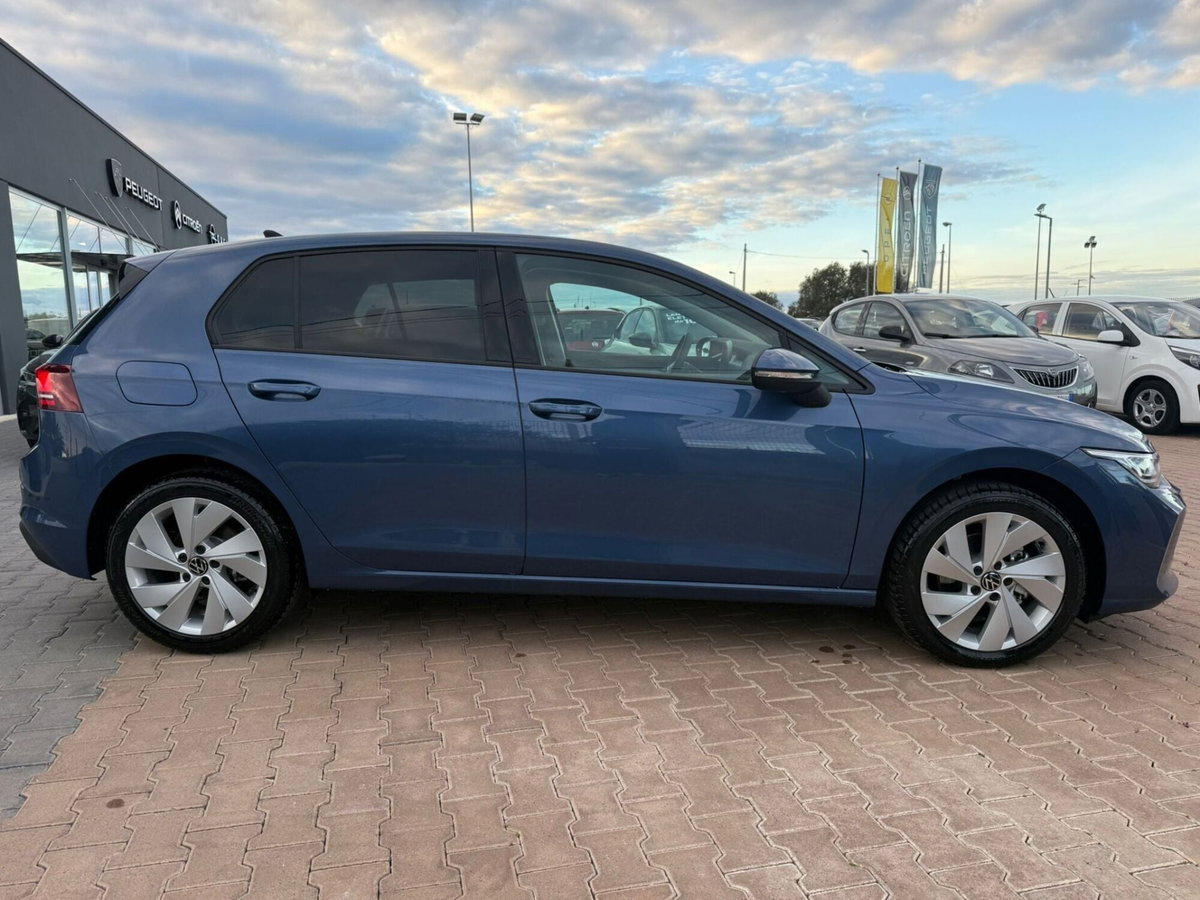 Volkswagen Golf 2.0 TDI 150 CV DSG SCR Life (7)