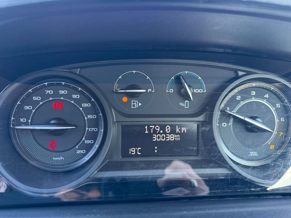 Lancia Ypsilon 1.0 FireFly 5 porte S&S Hybrid Ecochic A. Ferretti (11)