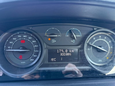 Lancia Ypsilon 1.0 FireFly 5 porte S&S Hybrid Ecochic A. Ferretti (11)