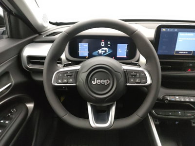 Jeep Avenger 1.2 turbo e-hybrid mhev Summit fwd 110cv edct6 (9)