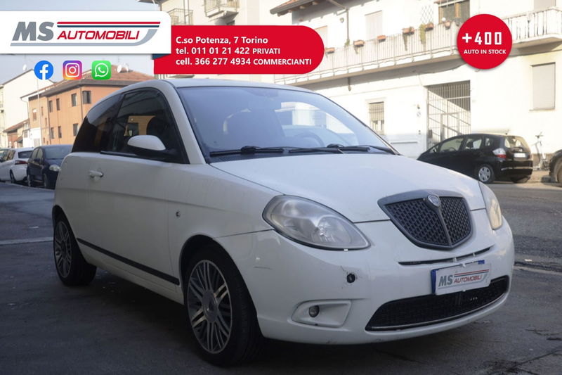 Lancia Ypsilon 1.3 MJT 105 CV Sport MomoDesign