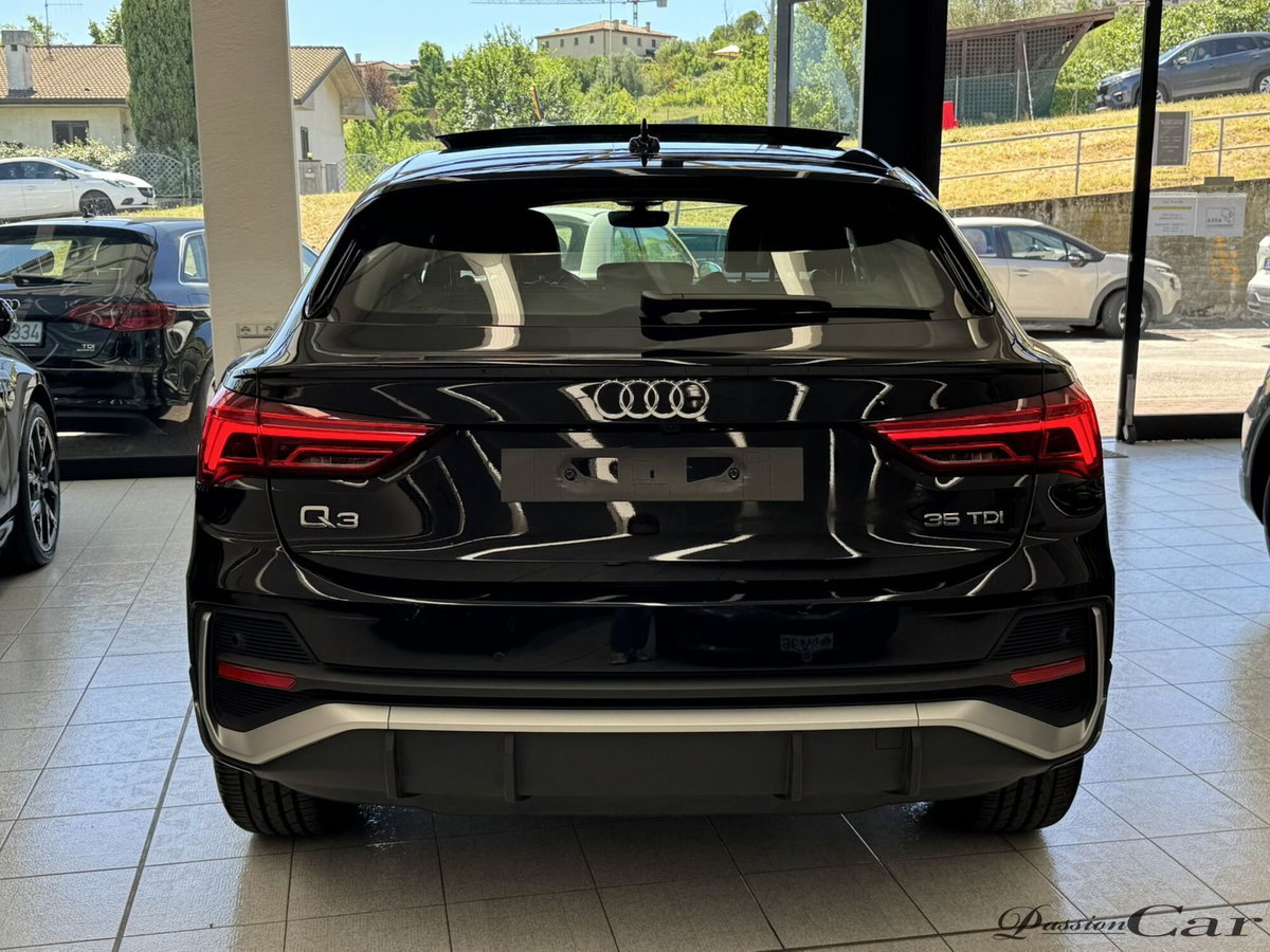 Audi Q3 Sportback 35 TDI quattro S tronic S line edition (10)
